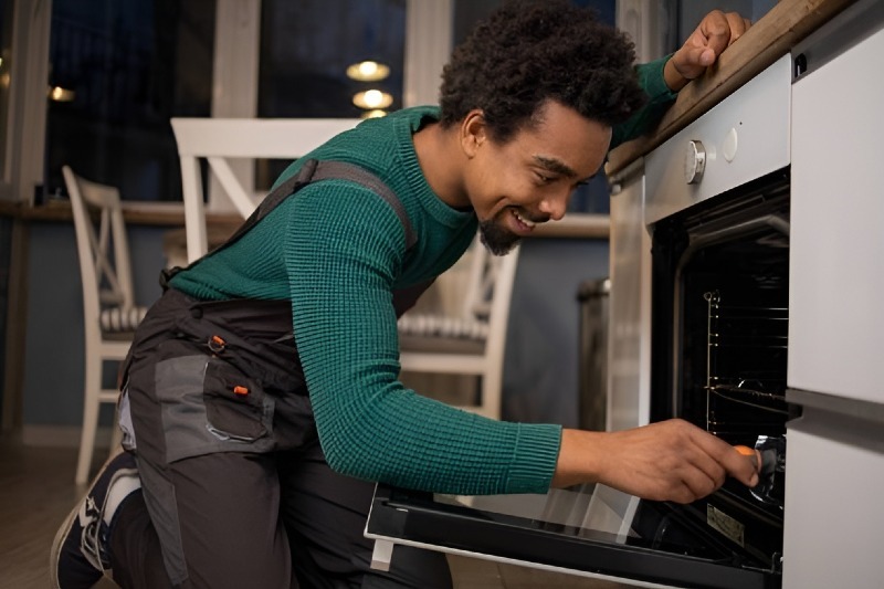 Oven & Stove repair in Rossmoor